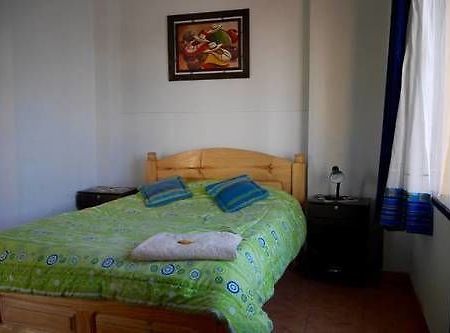 Jaguar House Hostel Кочабамба Екстериор снимка