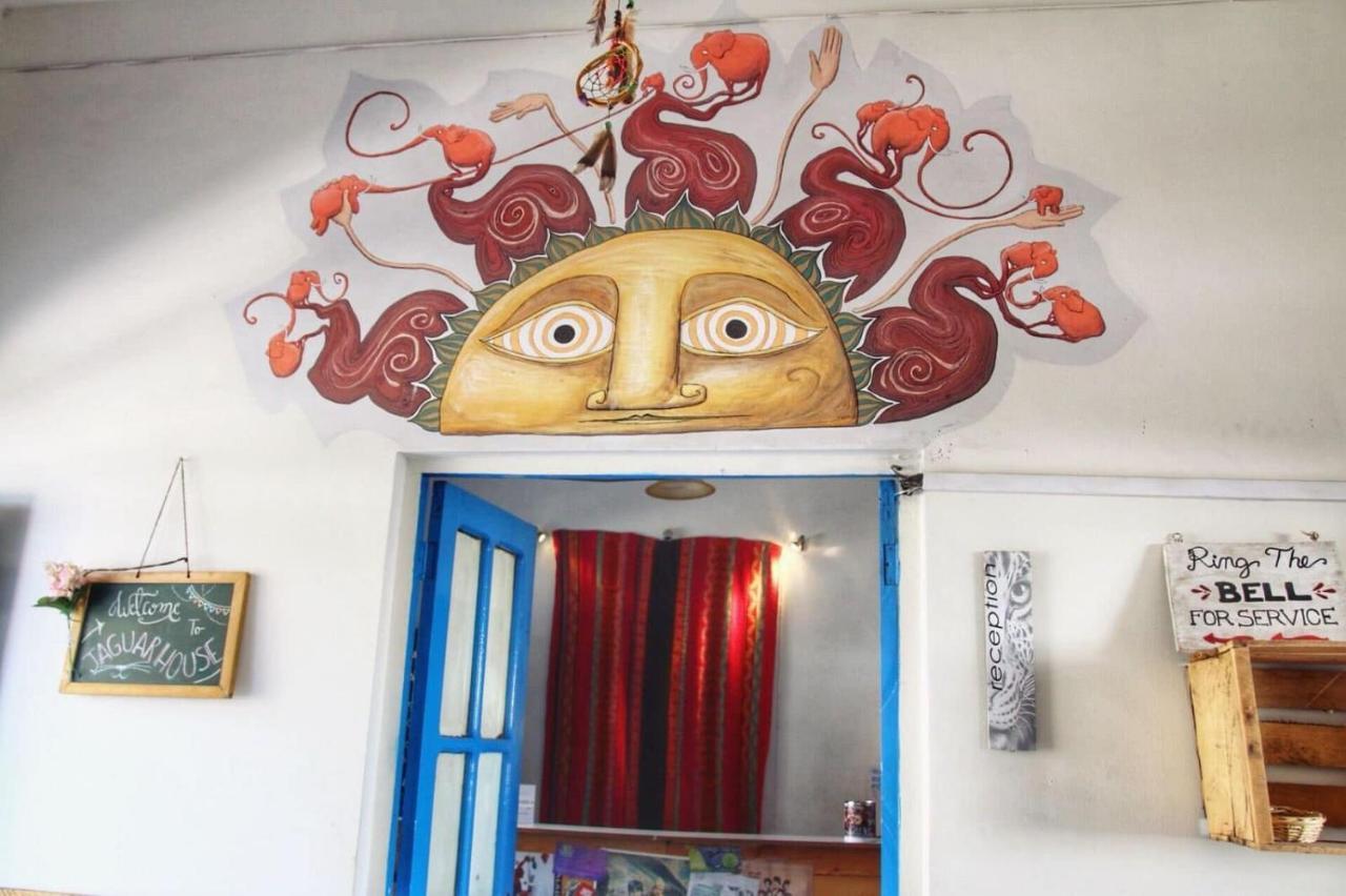 Jaguar House Hostel Кочабамба Екстериор снимка